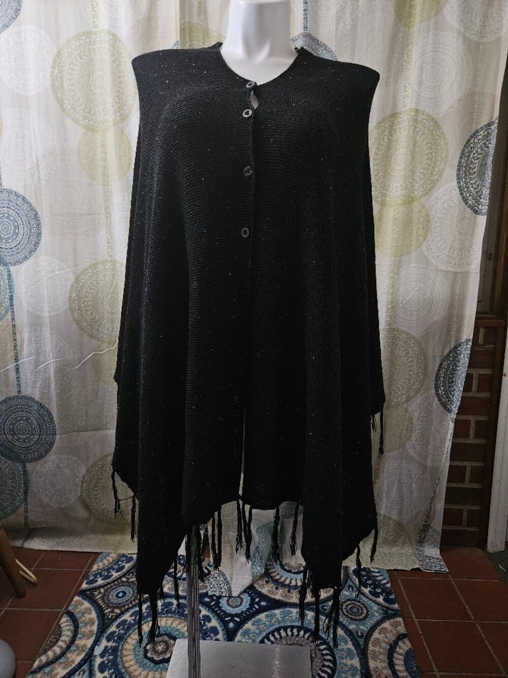 LuLaRoe Black "Mimi" Shawl / Knit Poncho (OS)